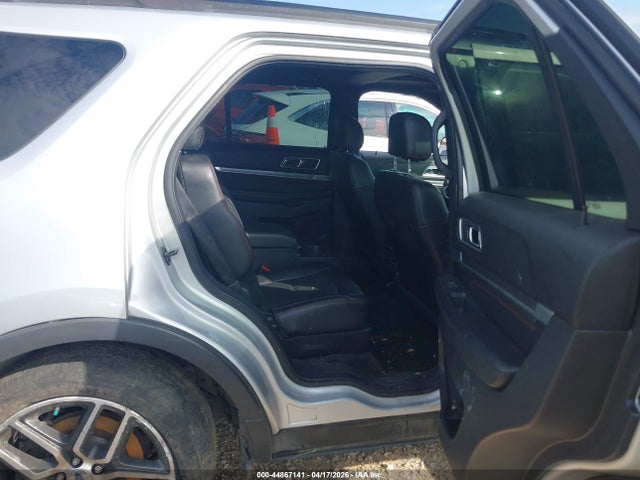 Ford Explorer Sport