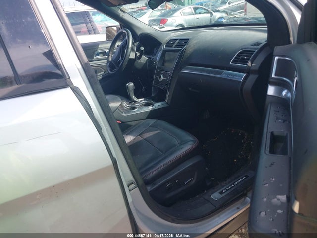 Ford Explorer Sport