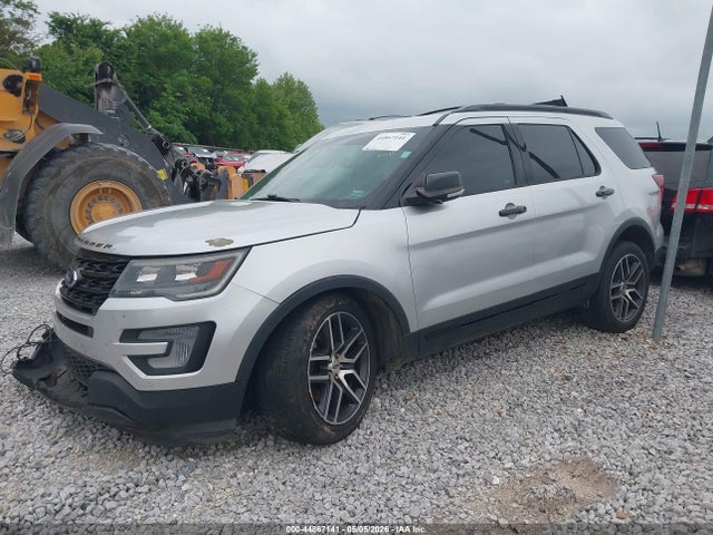 Ford Explorer Sport