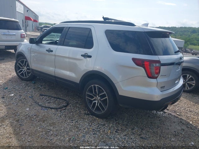 Ford Explorer Sport