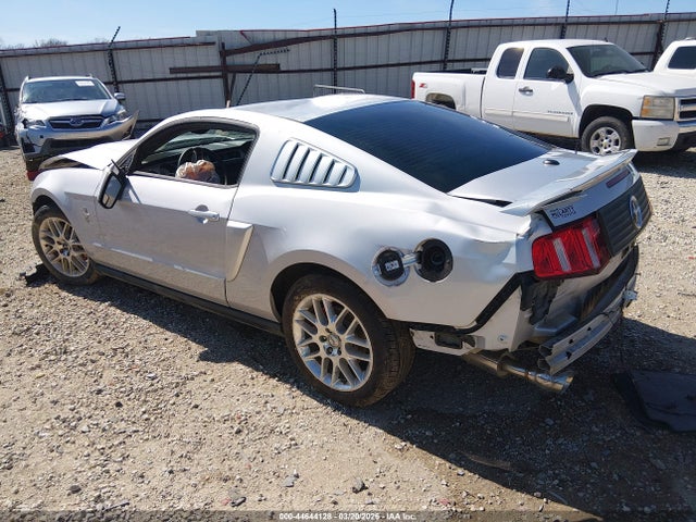 Ford Mustang V6 Premium