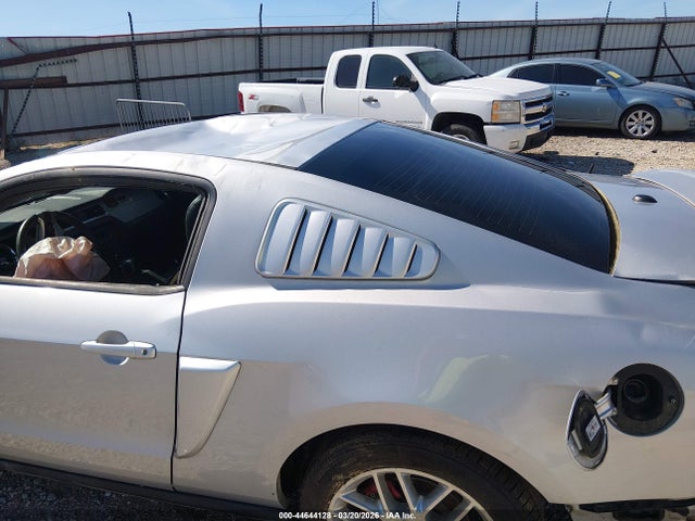 Ford Mustang V6 Premium