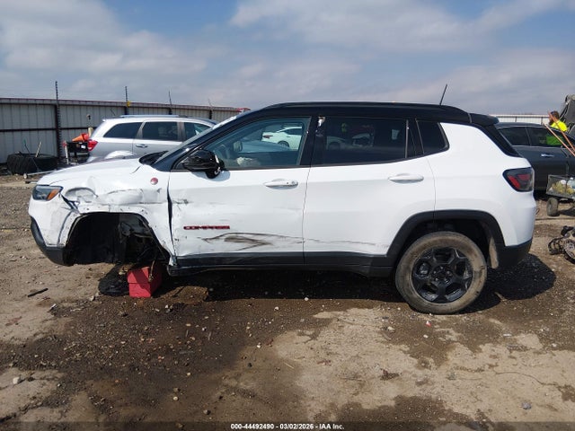 Jeep Compass Trailhawk 4x4