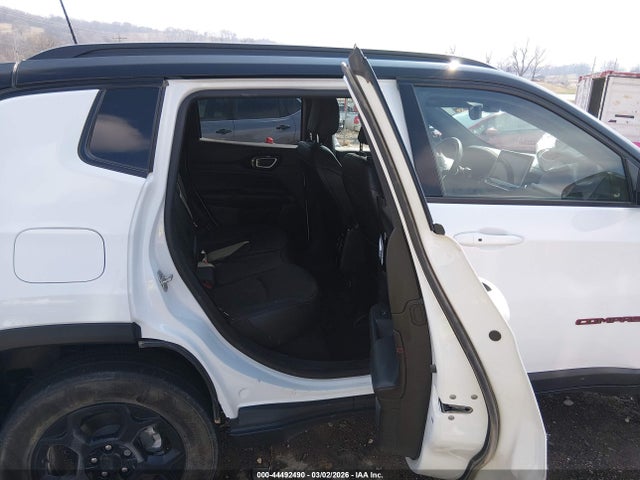 Jeep Compass Trailhawk 4x4