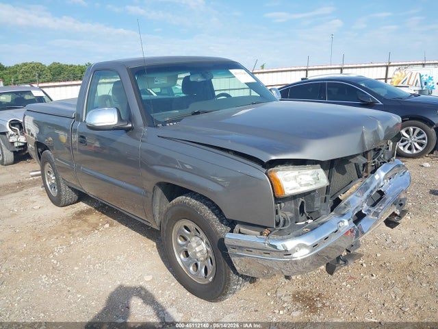 Salvage Chevrolet Silverado 1500 Image