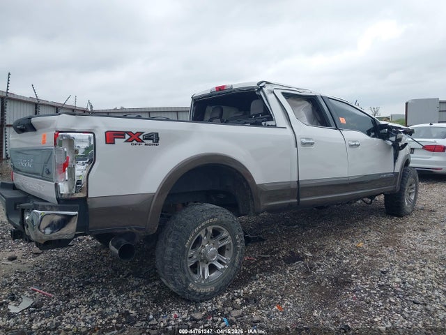 Ford F-350 King Ranch