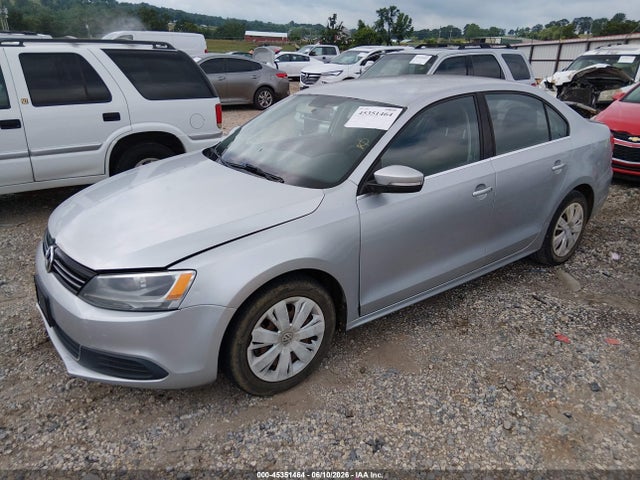 Volkswagen Jetta 2.5l Se