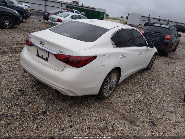 INFINITI Q50 3.0t Luxe
