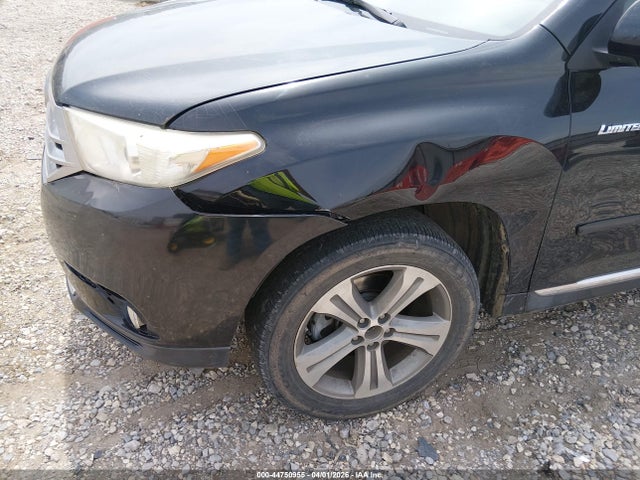 Toyota Highlander Limited V6