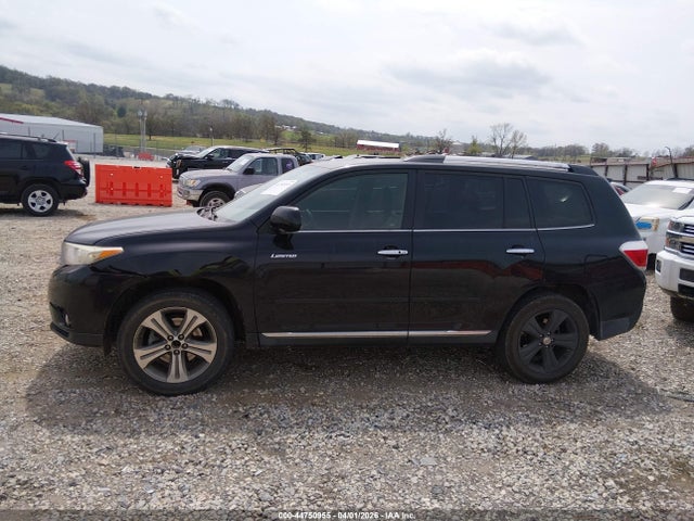 Toyota Highlander Limited V6