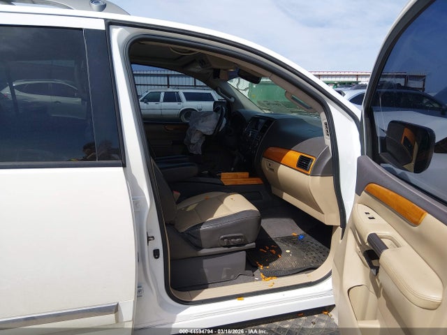 Nissan Armada Platinum