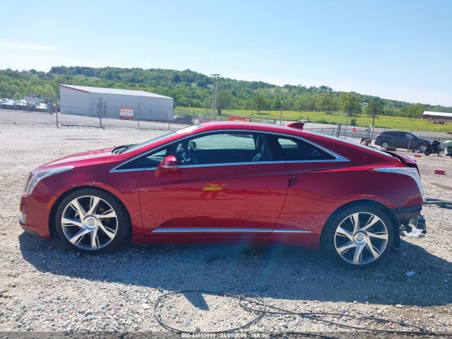 Cadillac ELR Standard