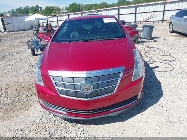 Cadillac ELR Standard