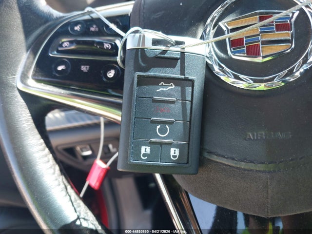 Cadillac ELR Standard