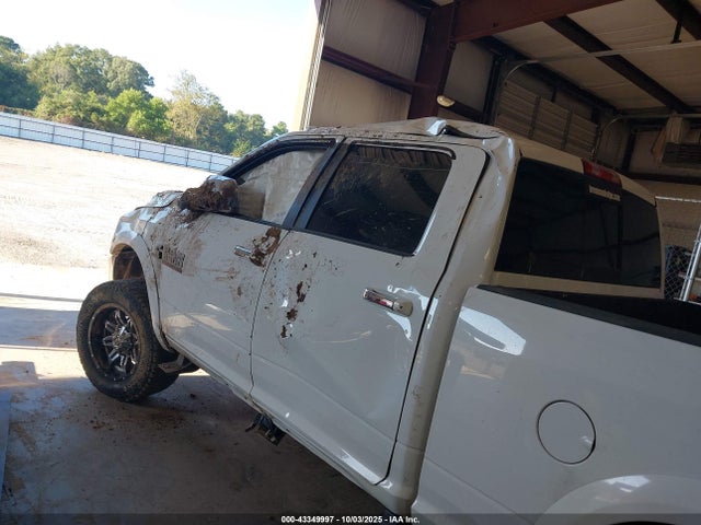 Ram 2500 Laramie  4x4 6'4 Box