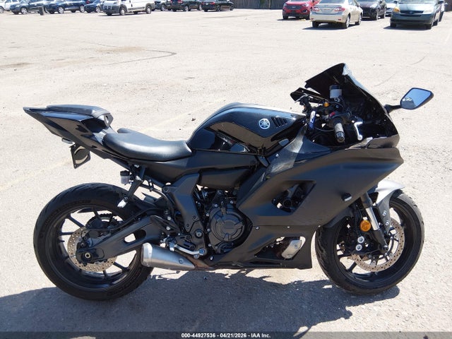 Yamaha Yzfr7