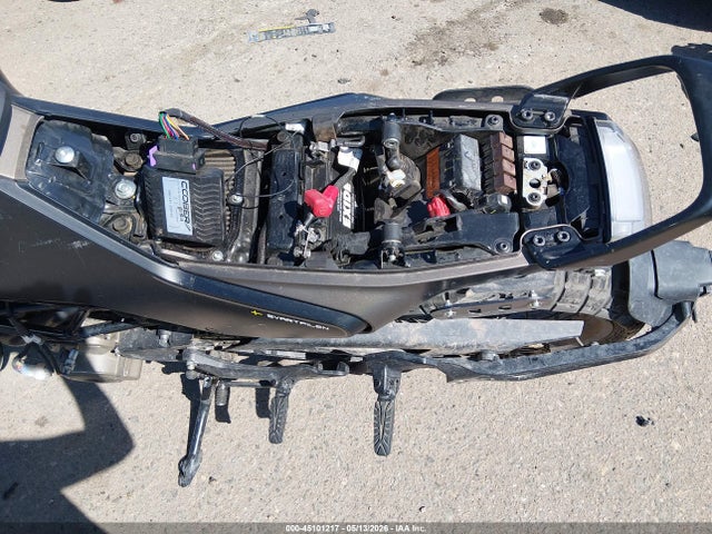 Husqvarna Vitpilen 401 Svartpilen 401