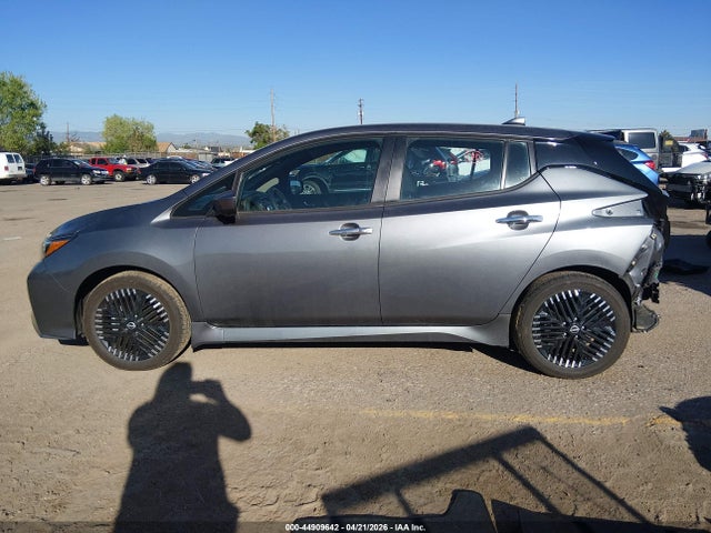 Nissan LEAF Sv Plus