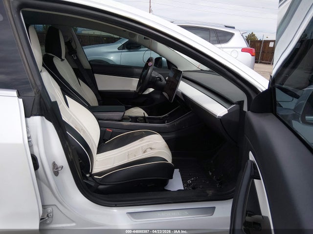 Tesla Model 3 Long Range Dual Motor All-wheel Drive