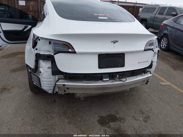 Tesla Model 3 Long Range Dual Motor All-wheel Drive