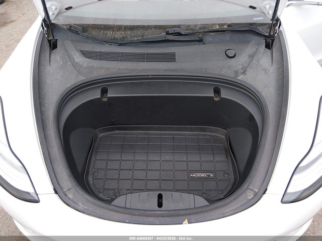 Tesla Model 3 Long Range Dual Motor All-wheel Drive