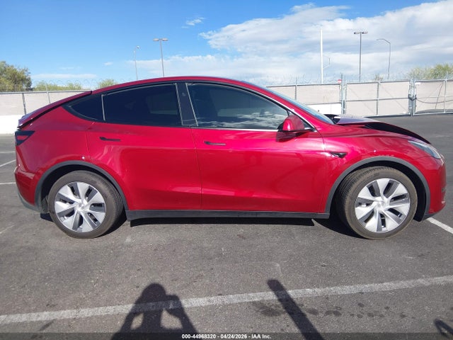 Tesla Model Y Long Range Dual Motor All-wheel Drive