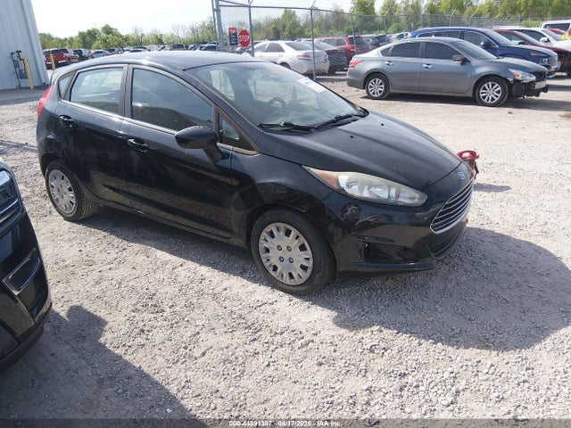 Salvage Ford Fiesta Image