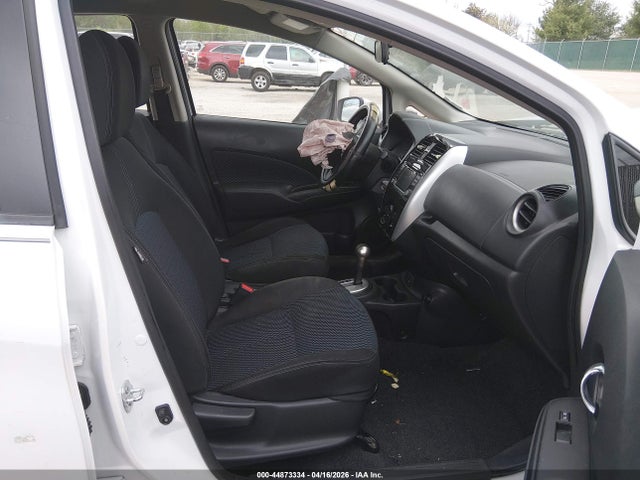 Nissan Versa Sv