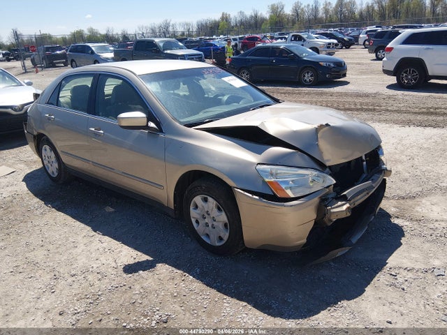 Salvage Honda Accord Image