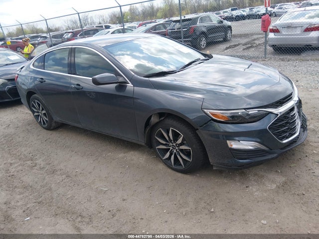 Salvage Chevrolet Malibu Image
