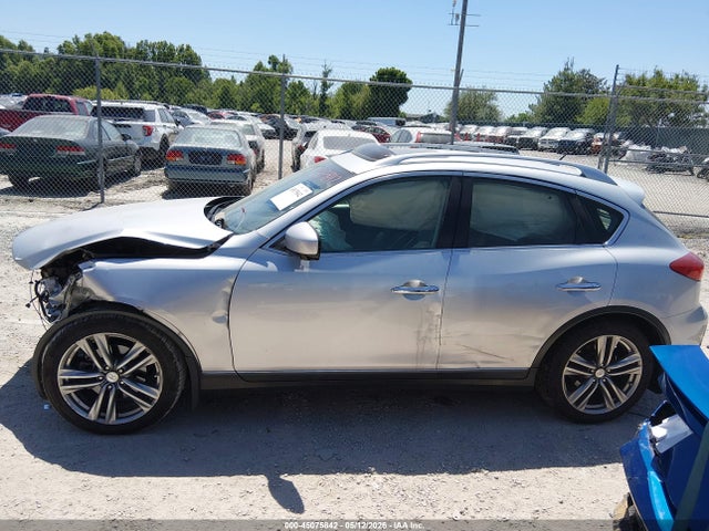 INFINITI Ex Journey