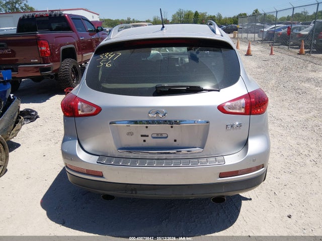 INFINITI Ex Journey