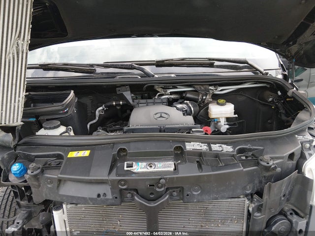 Mercedes-Benz Sprinter 2500 High Roof 4-cyl Diesel Ho