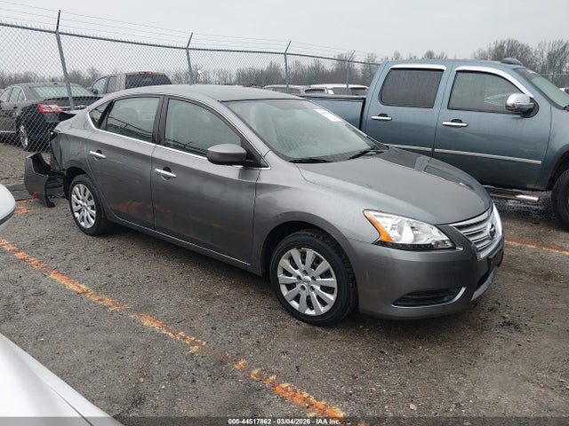 Salvage Nissan Sentra Image