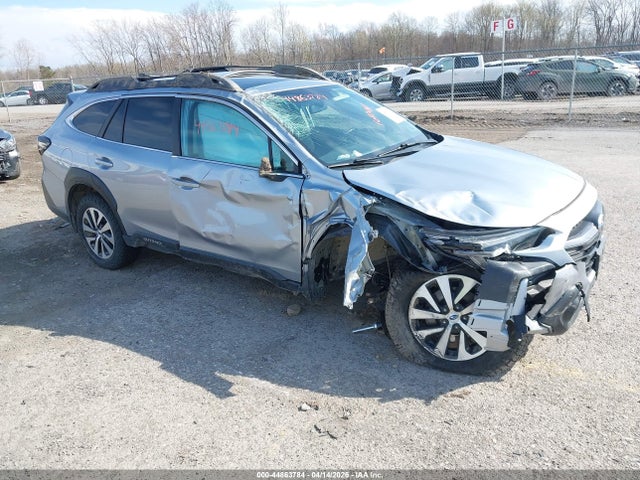 Salvage Subaru Outback Image