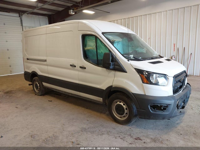Salvage Ford Transit Image