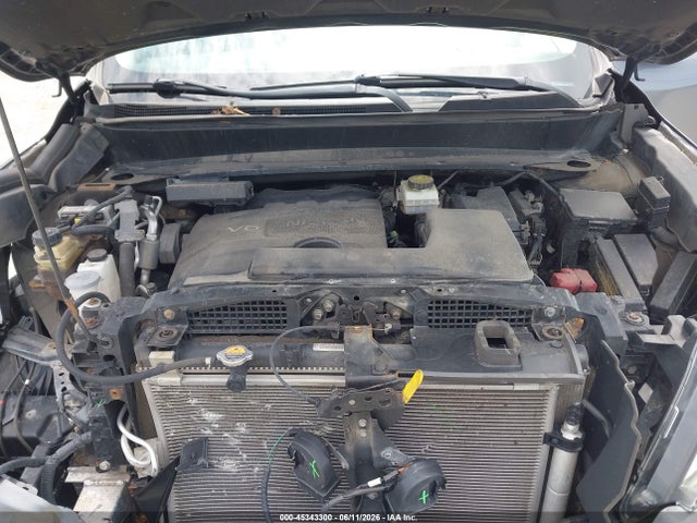 Nissan Pathfinder S