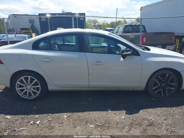 Volvo S60 T5 Dynamic