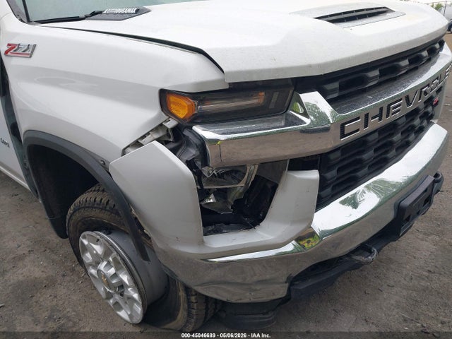 Chevrolet Silverado 2500 4wd  Standard Bed Lt