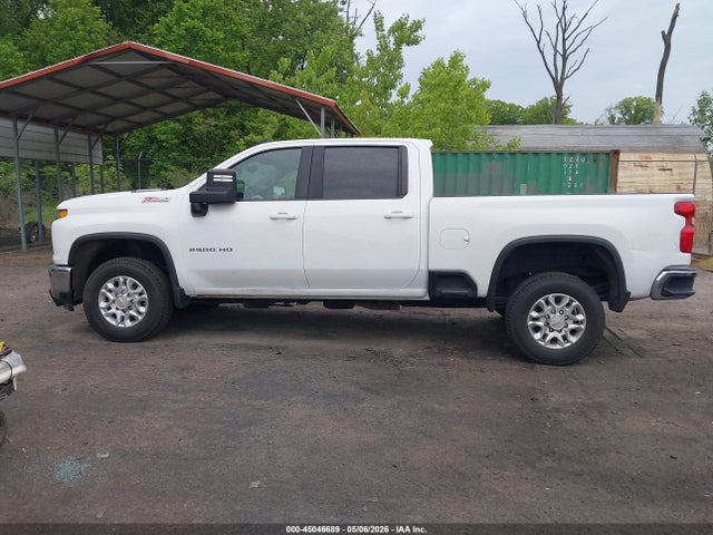 Chevrolet Silverado 2500 4wd  Standard Bed Lt