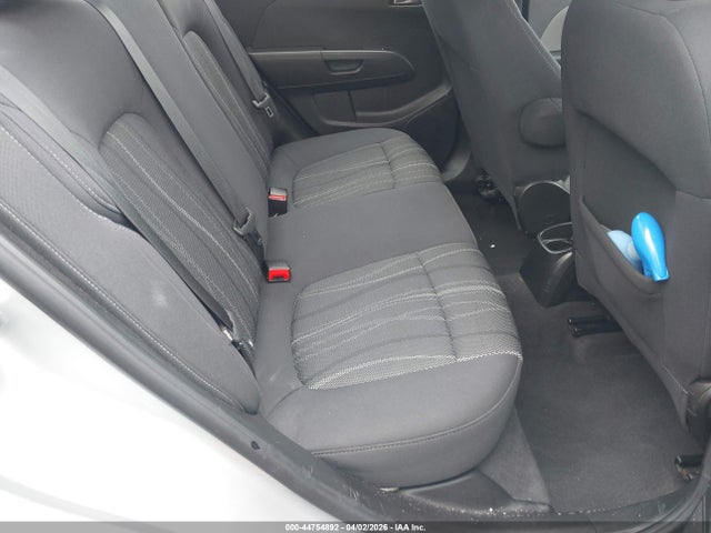 Chevrolet Sonic Lt Auto