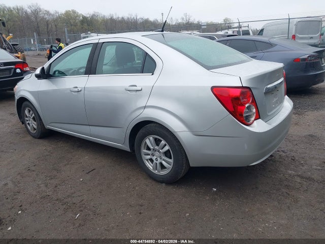 Chevrolet Sonic Lt Auto