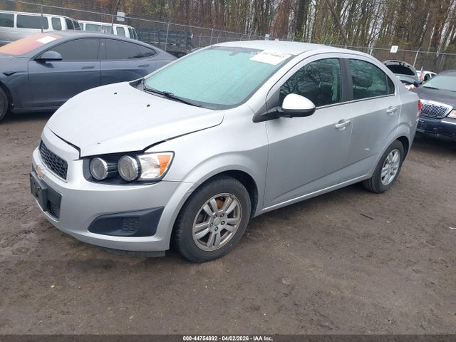 Chevrolet Sonic Lt Auto