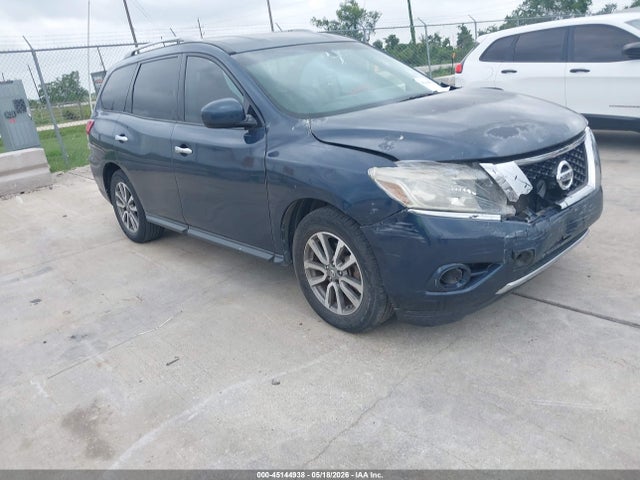 Nissan Pathfinder Sv