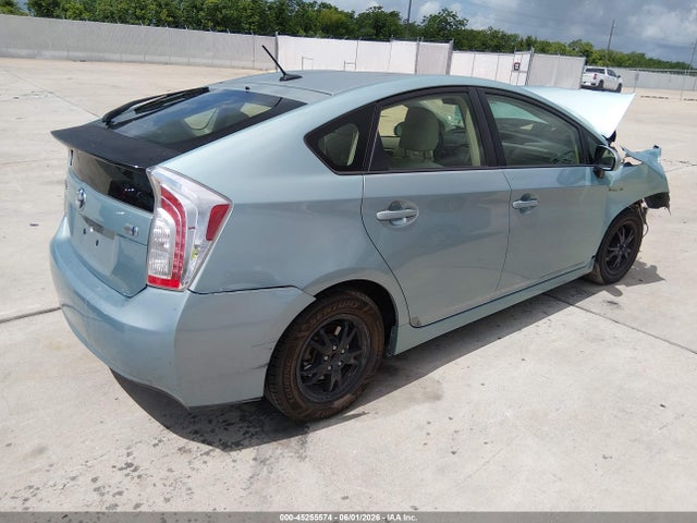 Toyota Prius Three