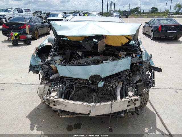 Toyota Prius Three