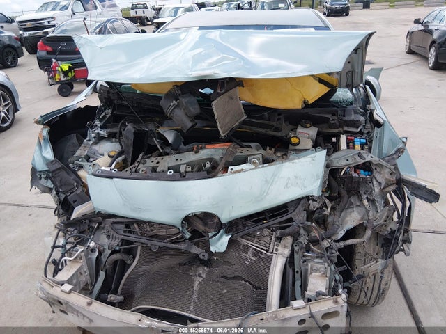 Toyota Prius Three