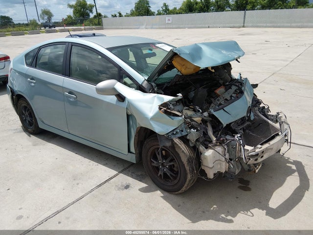 Toyota Prius Three