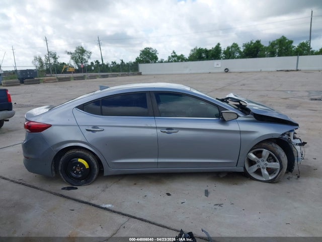 Hyundai ELANTRA Limited