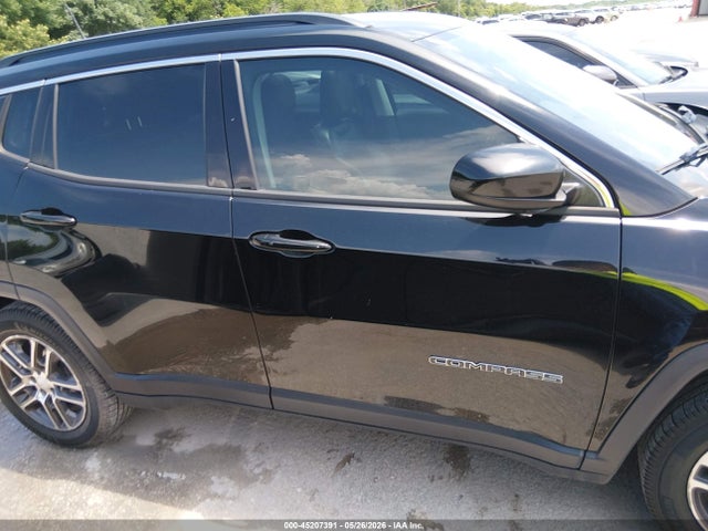 Jeep Compass Sun And Wheel Fwd